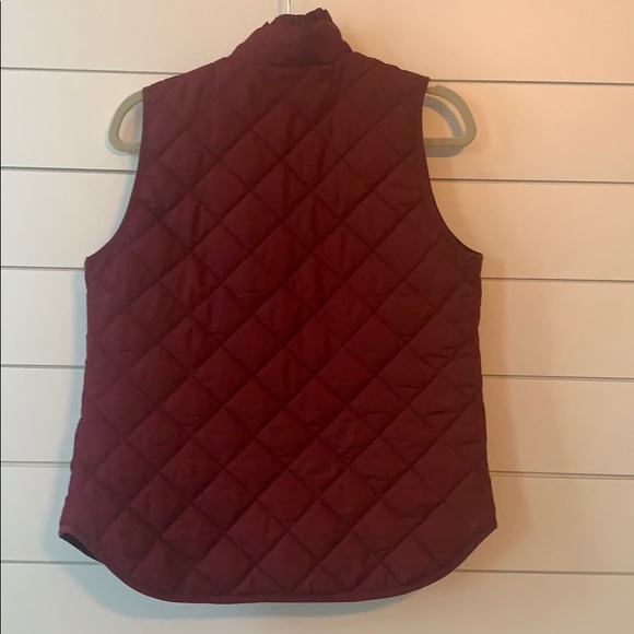 Berry J Crew ruffle quilted vest - Picture 6 of 6